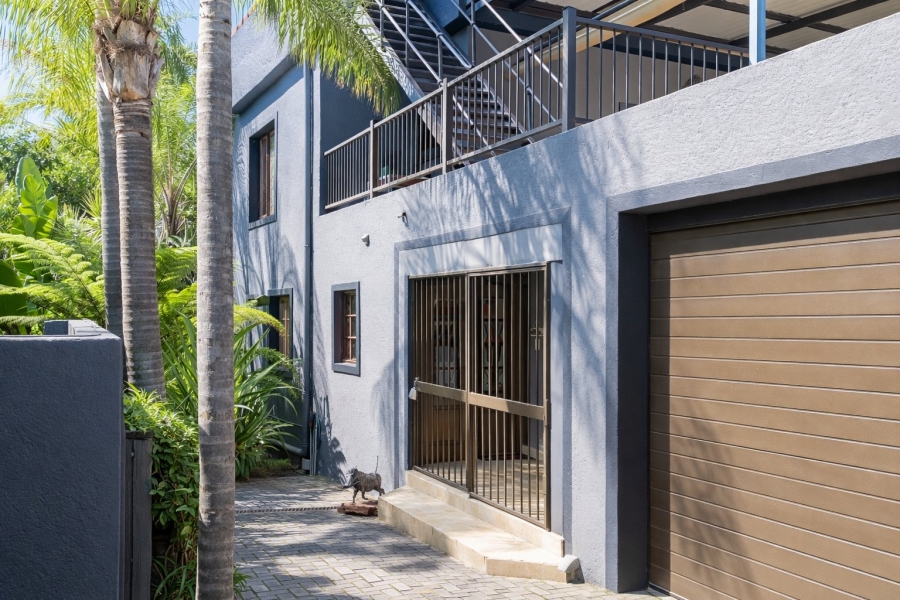 5 Bedroom Property for Sale in Meerhof North West